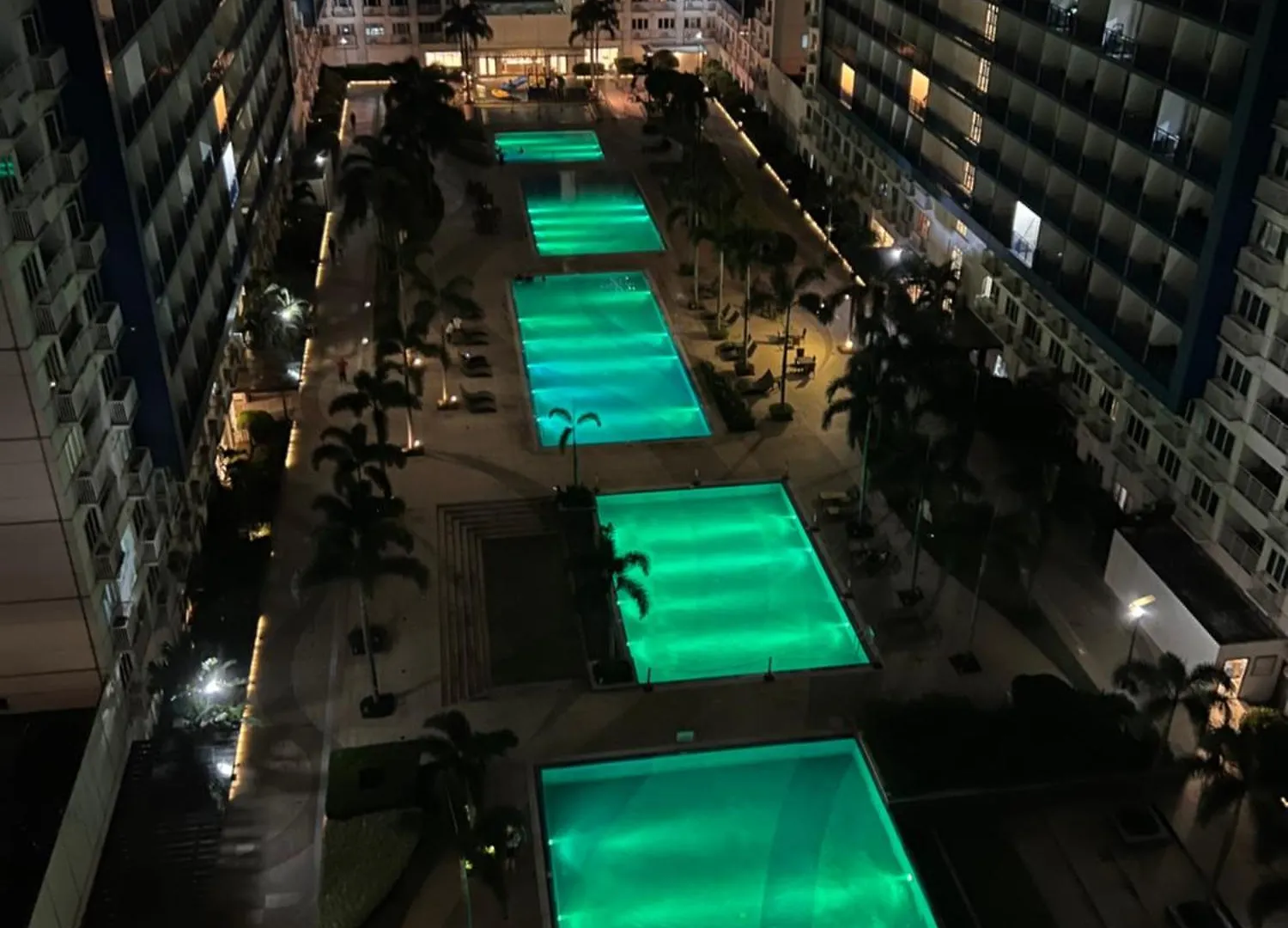 Sea Residences Mall Of Asia Christian And Jona Manila 0*,  Filipinler