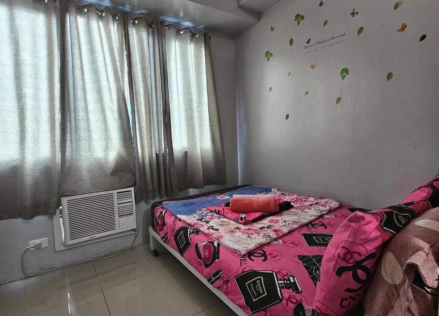 Daire Sea Residences Mall Of Asia Christian And Jona Manila